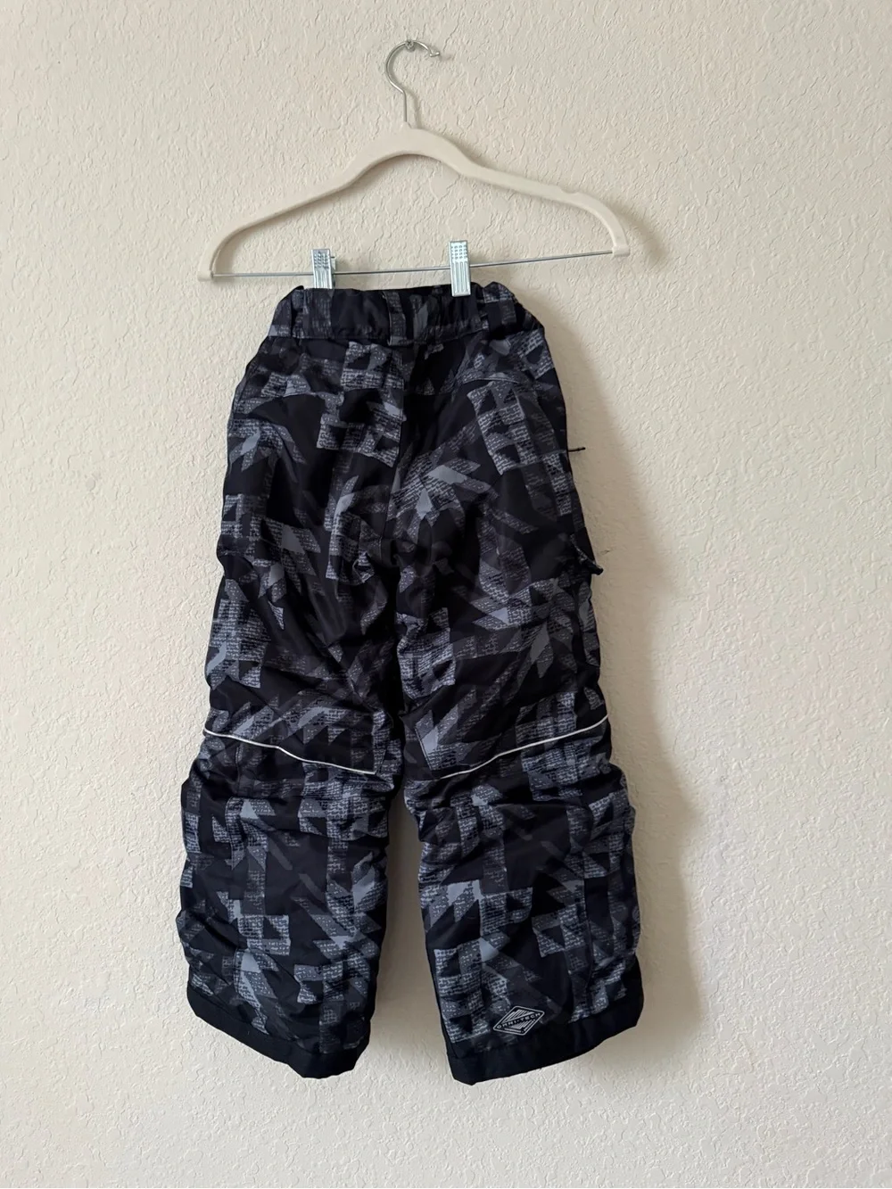 Columbia Kids Black & Gray Geometric Snow Pants